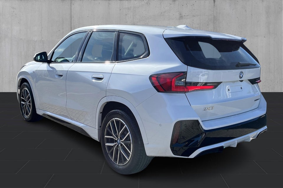 BMW iX1 eDrive20 M-Sport 5d