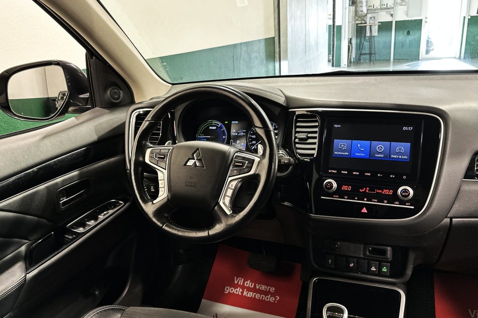 Mitsubishi Outlander 2,4 PHEV Intense CVT 4WD 5d
