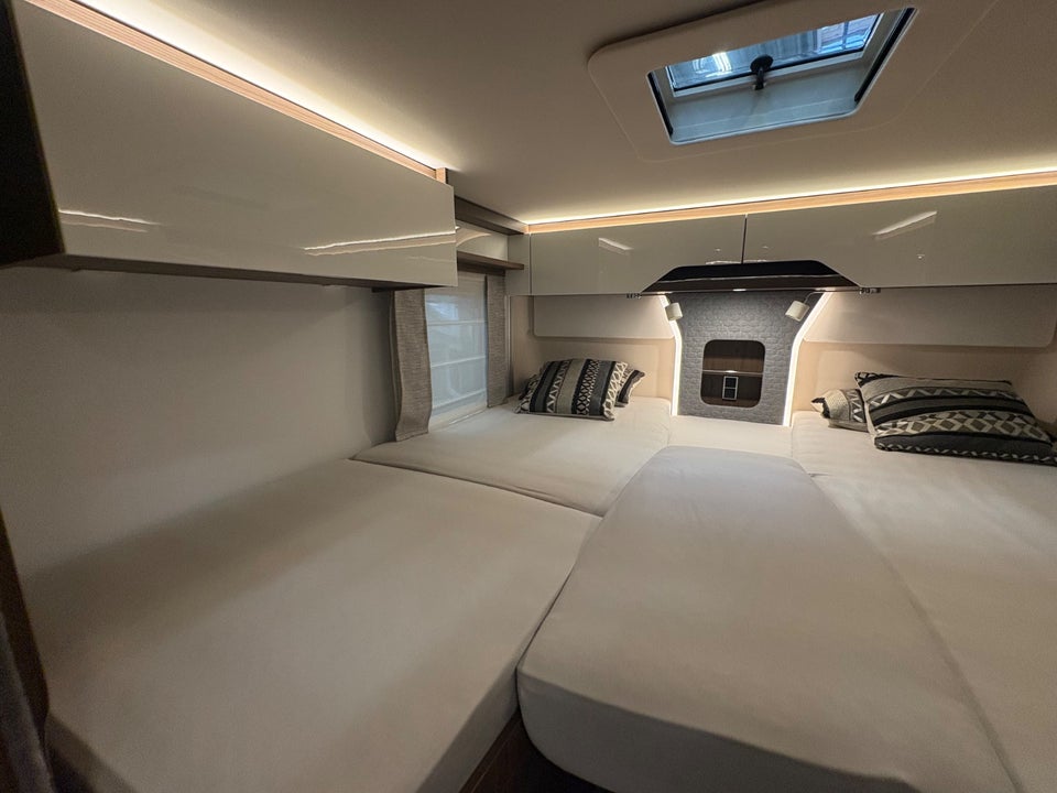 Hymer B-ML I880 2,0 CDi 170 aut. 2d