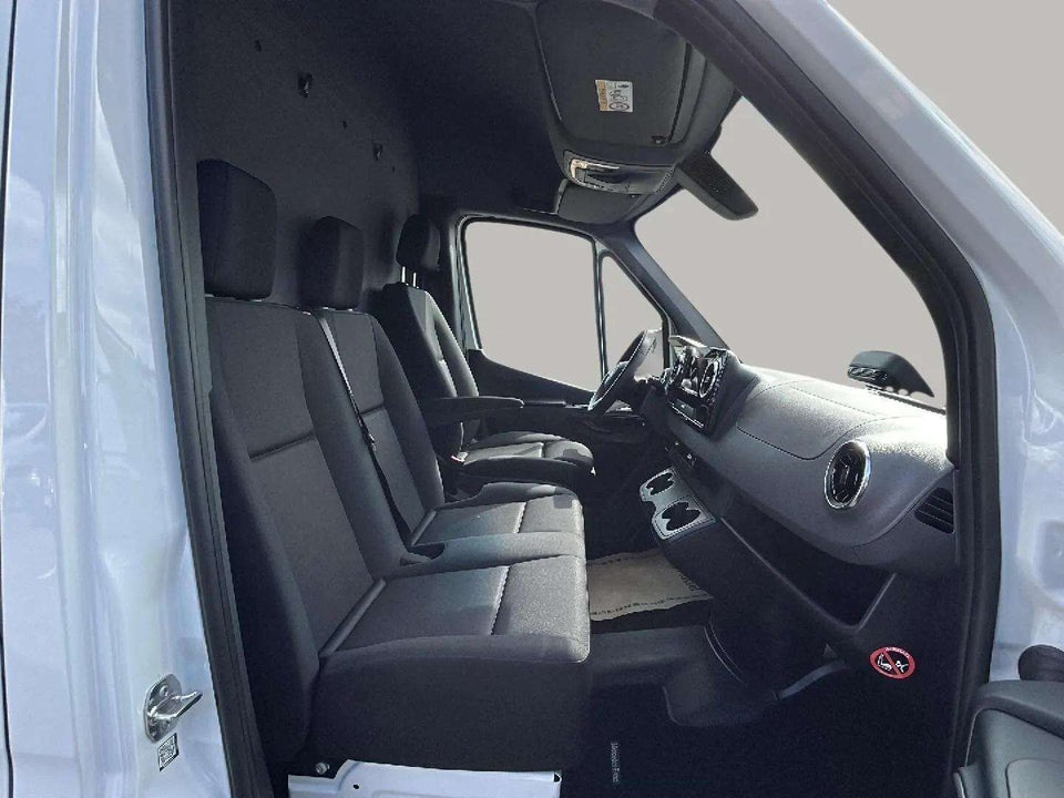 Mercedes Sprinter 317 2,0 CDi A2 Kassevogn PRO aut. RWD