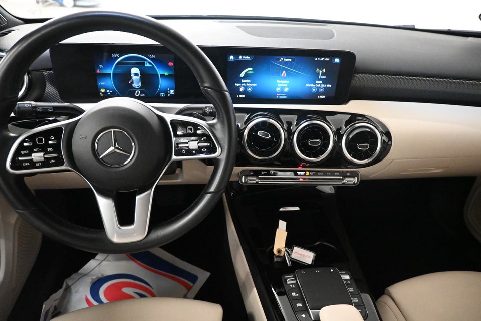 Mercedes A200 1,3 Progressive aut. 5d