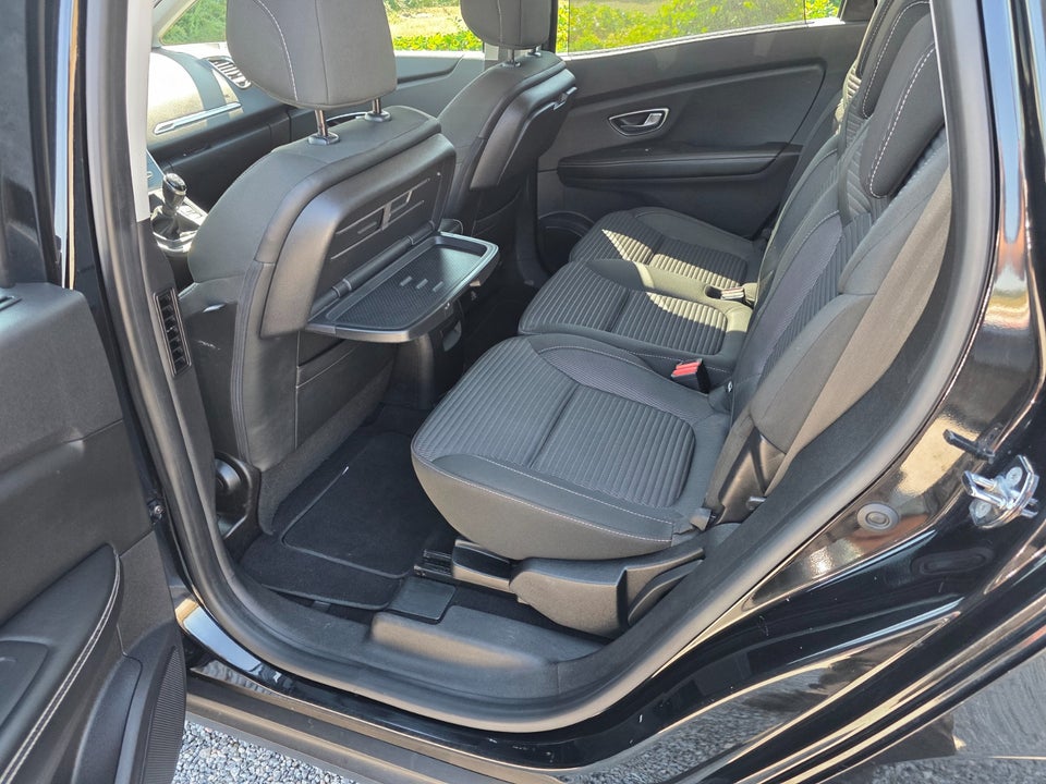 Renault Grand Scenic IV 1,2 TCe 130 Zen 5d