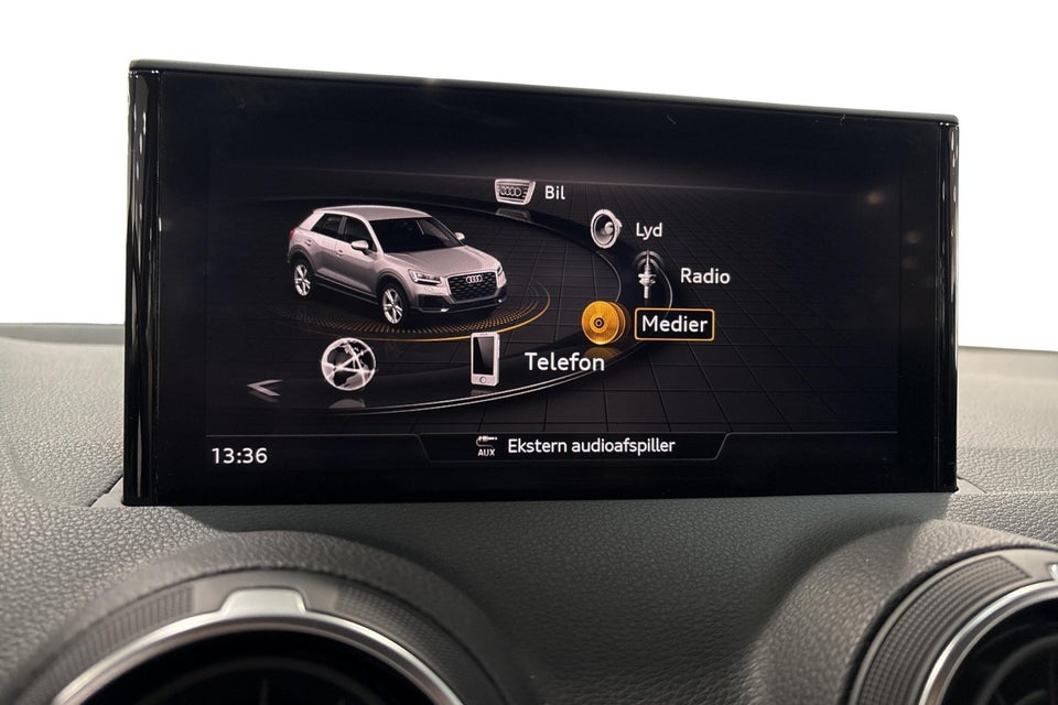 Audi Q2 35 TFSi Prestige S-tr. 5d