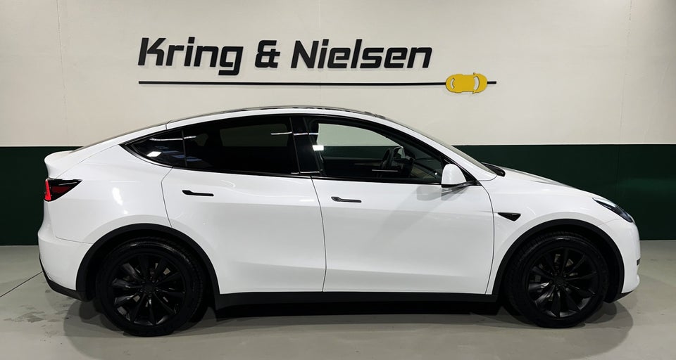 Tesla Model Y RWD 5d
