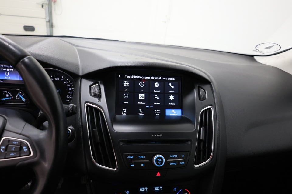 Ford Focus 1,5 TDCi 120 Titanium stc. 5d