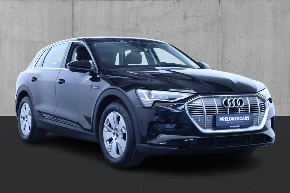Audi e-tron 55 quattro 5d