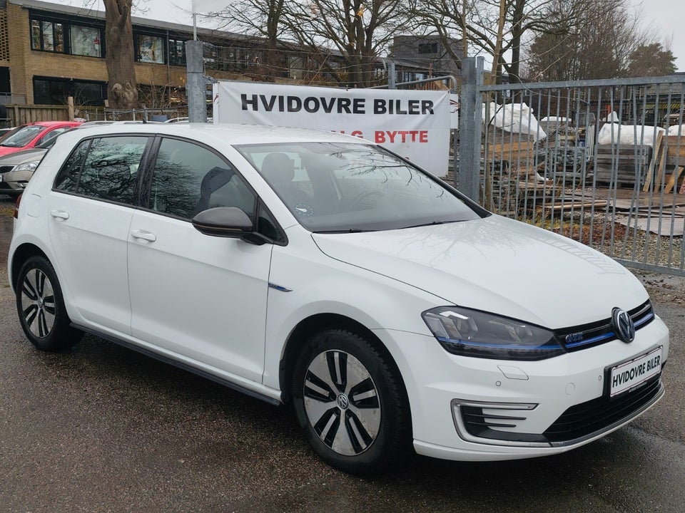 VW Golf VII 1,4 GTE DSG 5d