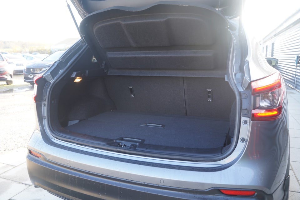 Nissan Qashqai 1,6 dCi 130 N-Connecta X-tr. 5d