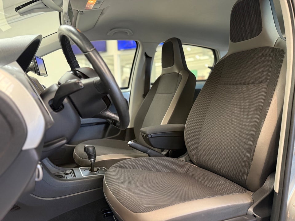 VW Up! 1,0 75 High Up! ASG 5d