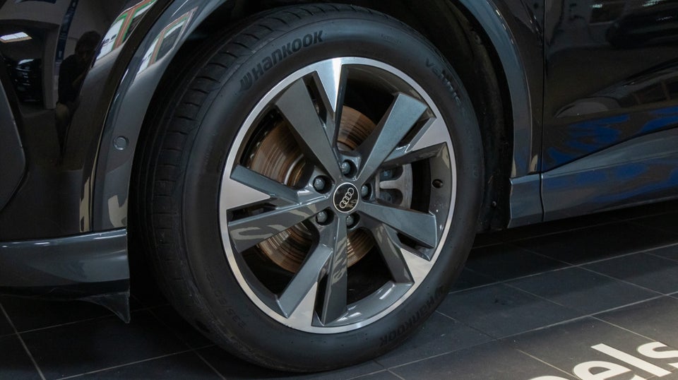 Audi Q4 e-tron 40 Advanced S-line 5d