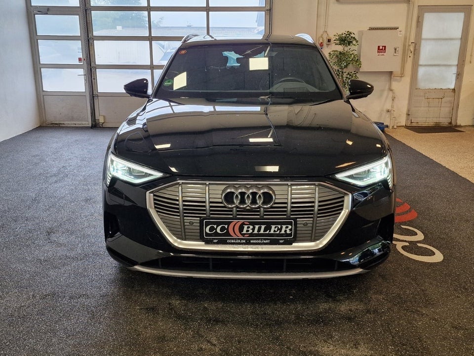 Audi e-tron 55 S-line quattro 5d