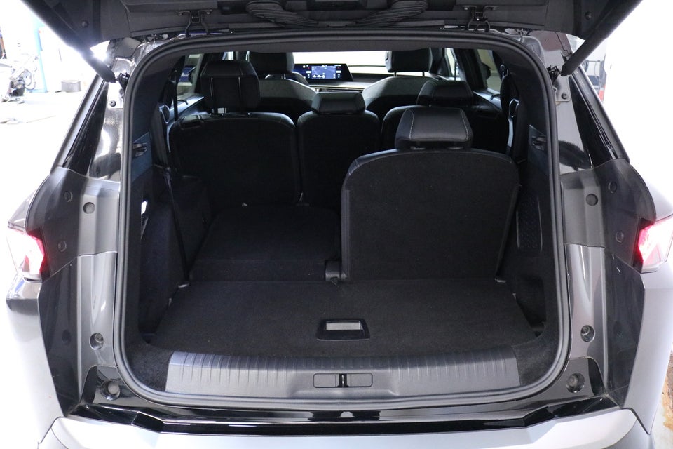 Peugeot e-5008 77 GT 7prs 5d