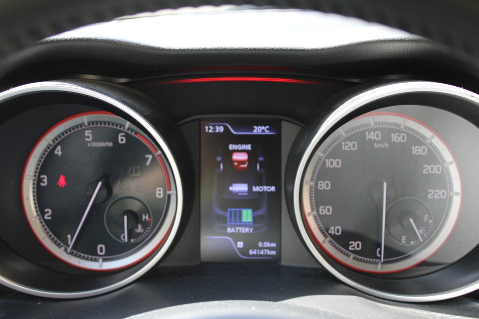 Suzuki Swift 1,0 Boosterjet SHVS Exclusive 5d
