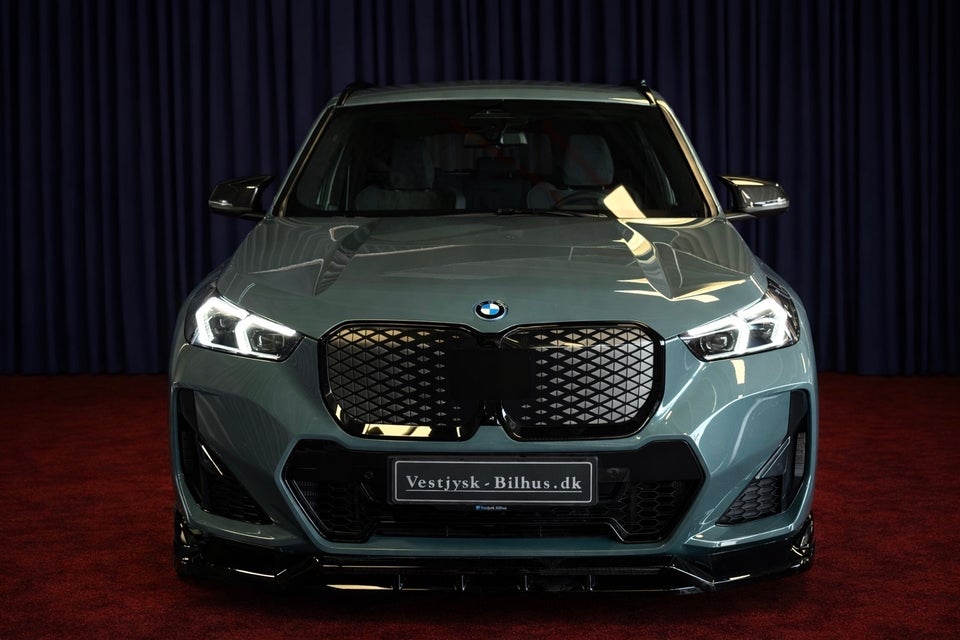 BMW iX1 eDrive20 Fully Charged M-Sport 5d