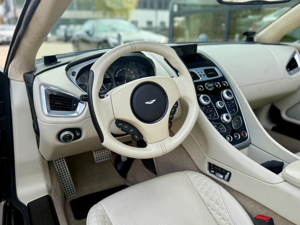 Aston Martin Vanquish 6,0 Volante aut. 2d