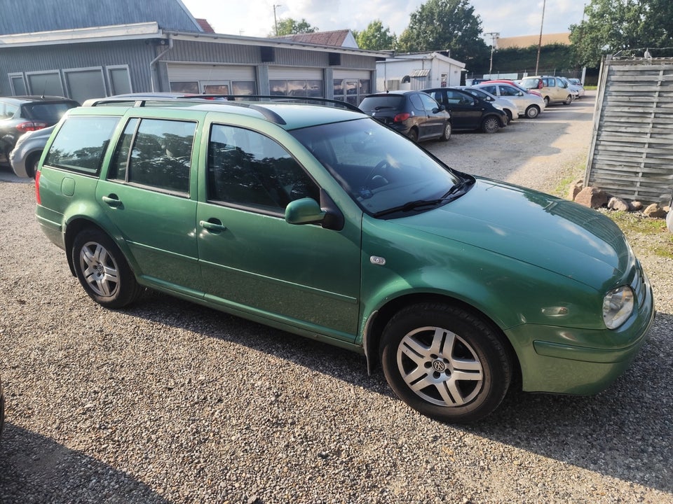 VW Golf IV 1,9 TDi 115 Highline Variant 5d