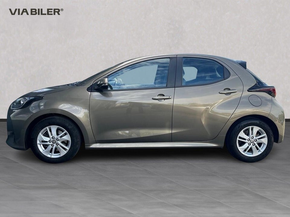 Toyota Yaris 1,5 Hybrid Active e-CVT 5d