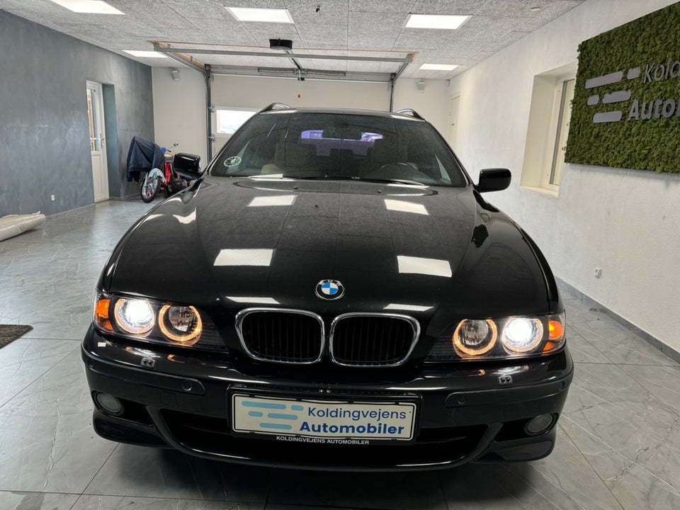 BMW 525i 2,5 Touring 5d