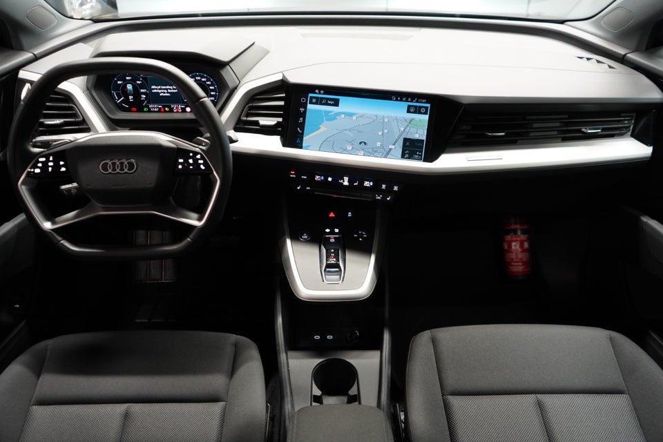 Audi Q4 e-tron 45 S-line 5d