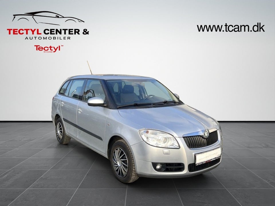 Skoda Fabia 1,4 16V Ambiente Combi 5d