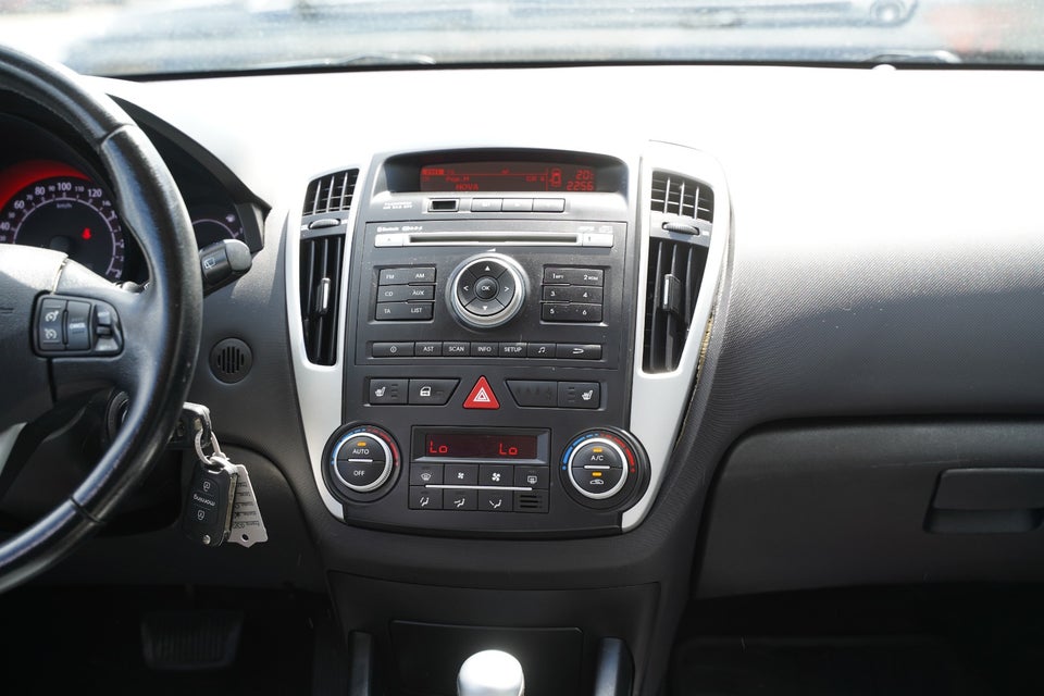 Kia Ceed 1,6 CVVT Active SW aut. 5d