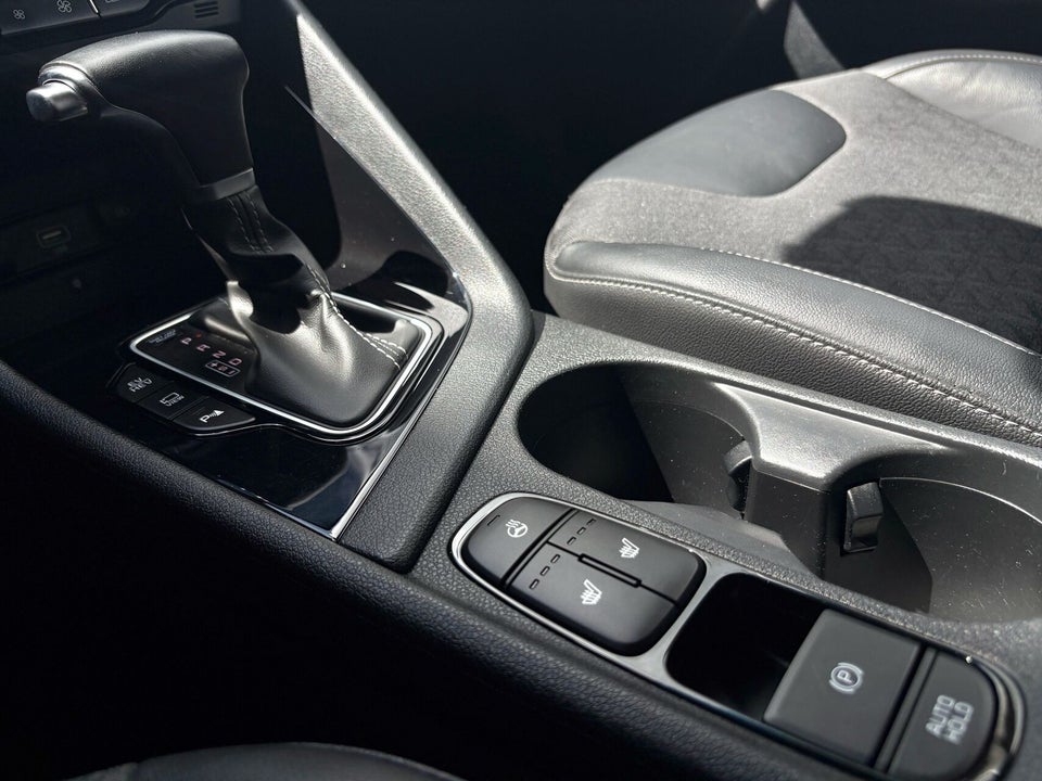 Kia Niro 1,6 PHEV Advance DCT 5d