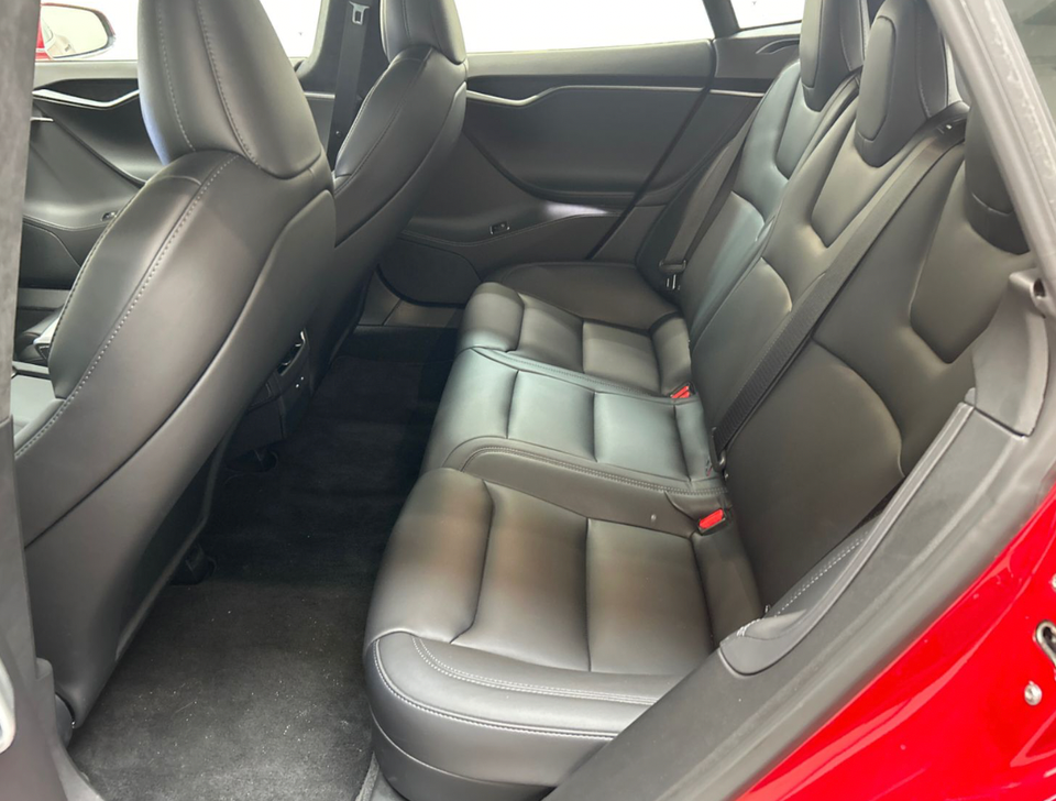 Tesla Model S Ludicrous Performance AWD 5d