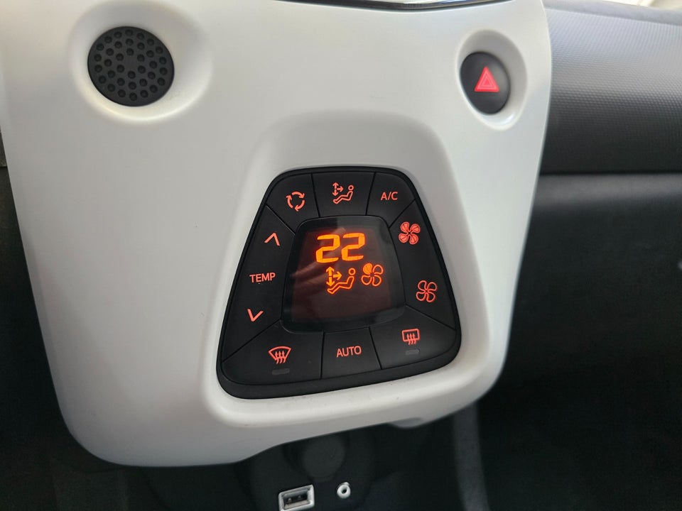 Citroën C1 1,0 VTi SportLine 5d