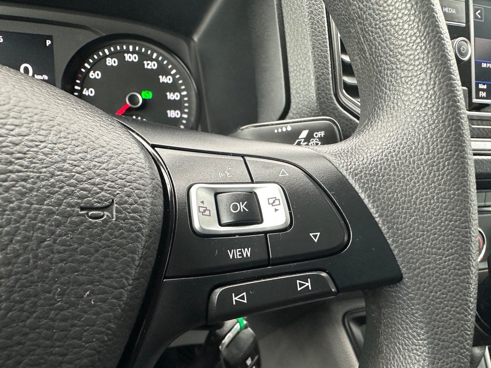 VW Crafter 35 2,0 TDi 177 Kassevogn L3H2 aut.