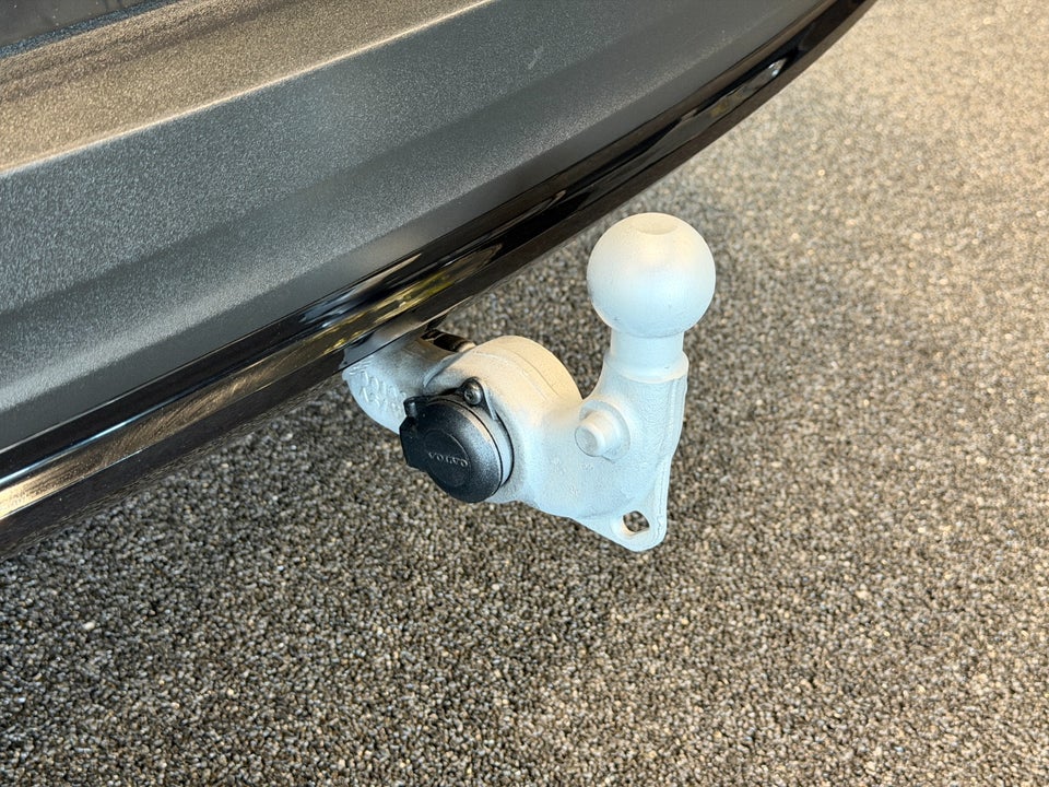 Volvo XC40 P6 ReCharge Plus 5d