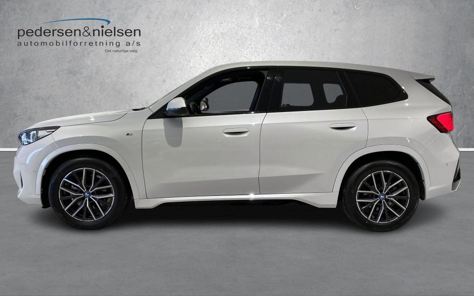 BMW iX1 eDrive20 M-Sport 5d