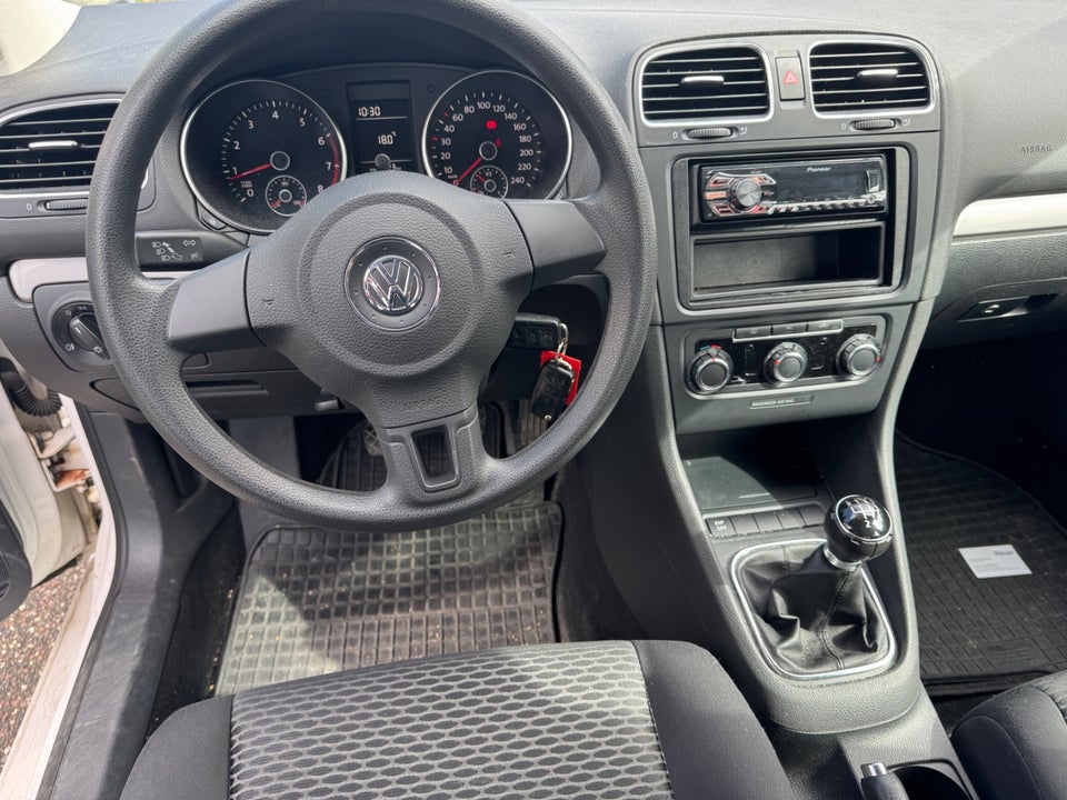 VW Golf VI 1,4 16V Trendline 5d