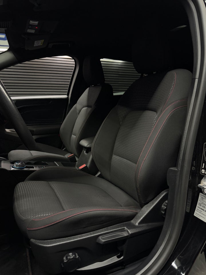 Ford Focus 1,5 EcoBlue ST-Line stc. aut. 5d