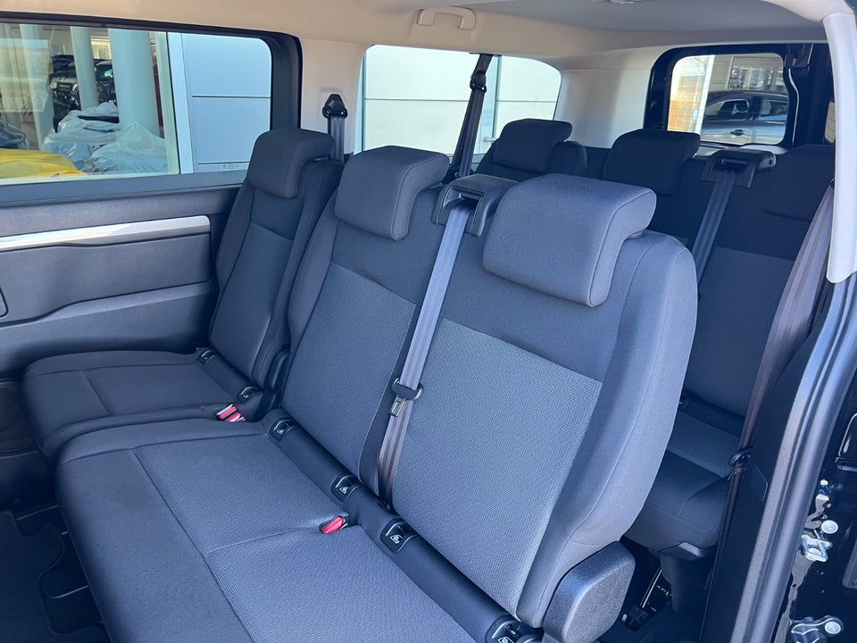 Toyota ProAce Verso 75 Long Shuttle 5d