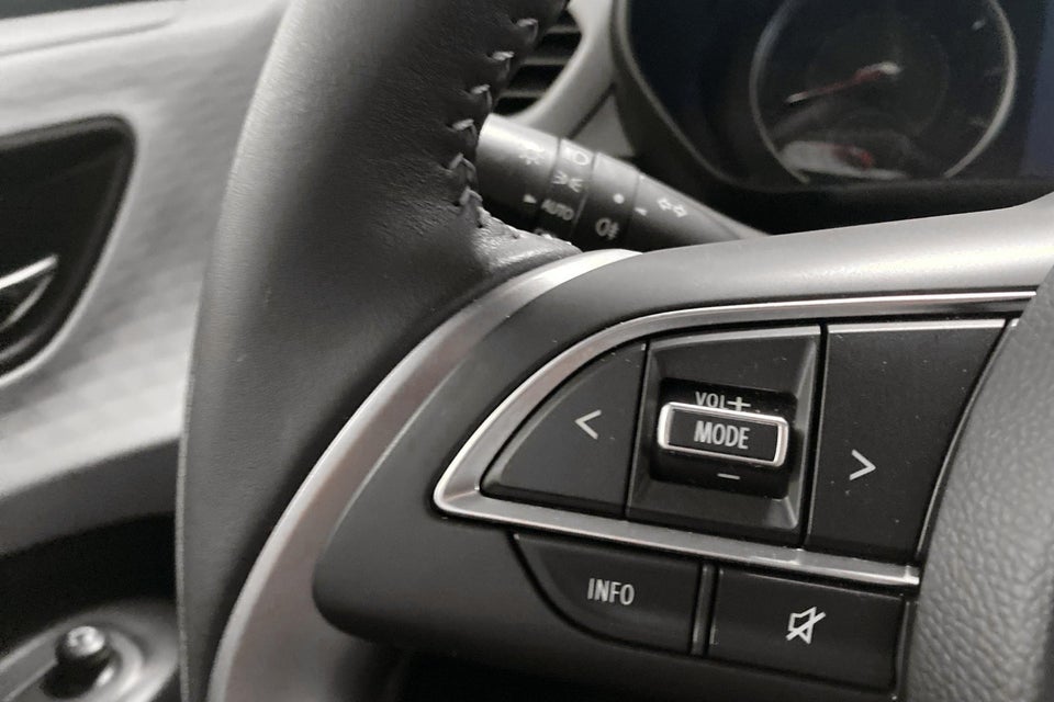 Suzuki Swift 1,2 Advance 5d