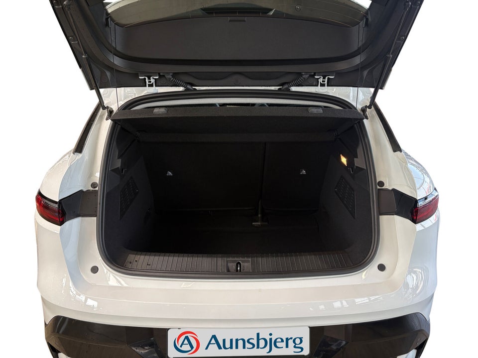 Renault Megane E-Tech 40 Equilibre 5d