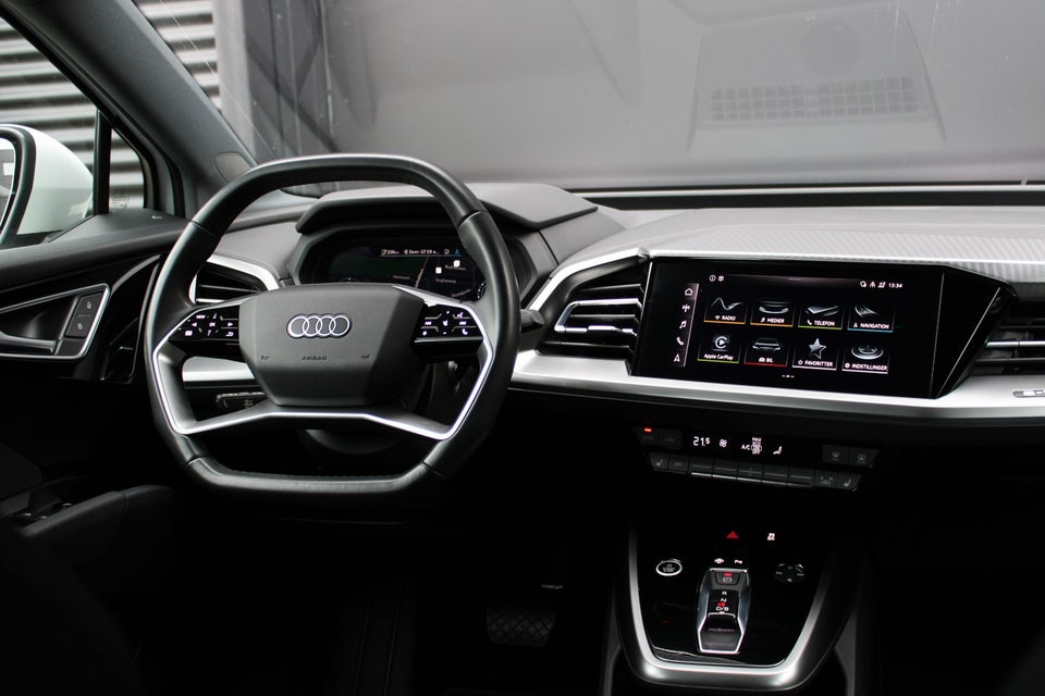 Audi Q4 e-tron 40 Advanced 5d