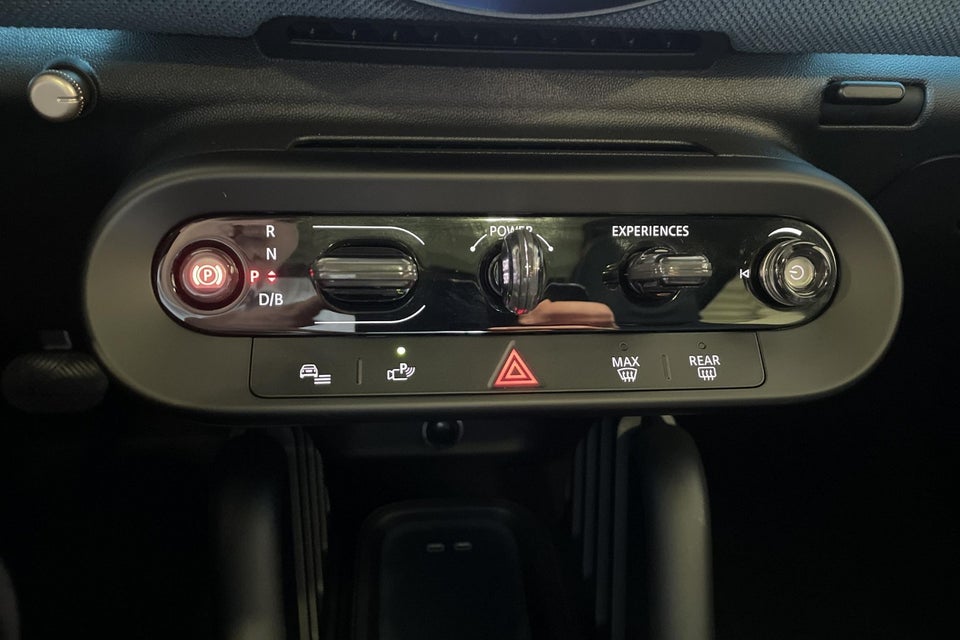 MINI Aceman E Favoured Trim M 5d