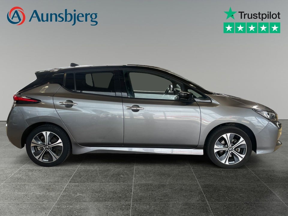 Nissan Leaf 40 Acenta 5d