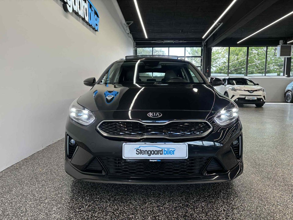 Kia Ceed 1,6 PHEV Upgrade Premium+ SW DCT 5d