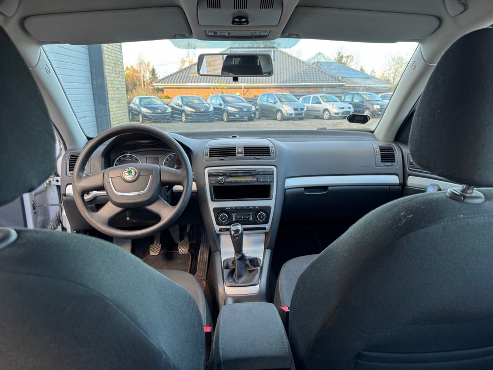 Skoda Octavia 1,2 TSi 105 Ambiente Combi 5d