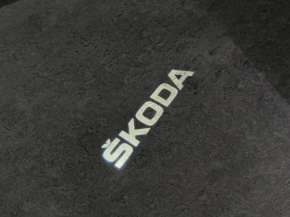 Skoda Octavia 1,4 TSi iV Plus Combi DSG 5d