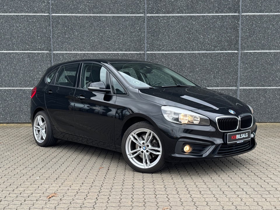 BMW 220d 2,0 Active Tourer Advantage aut. 5d