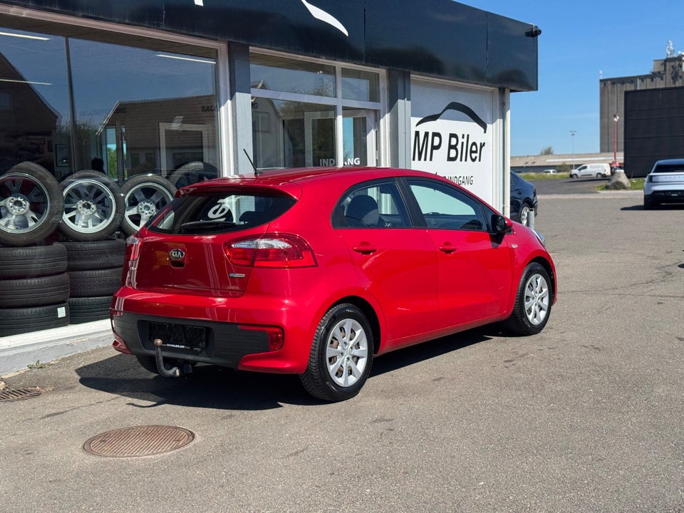 Kia Rio 1,2 CVVT Style+ Limited 5d
