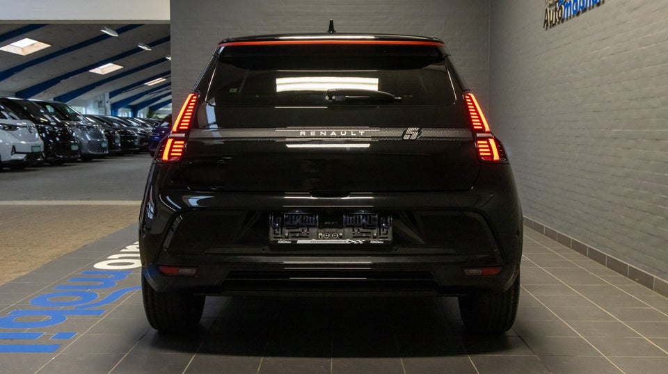 Renault 5 E-Tech 52 Iconic 5d