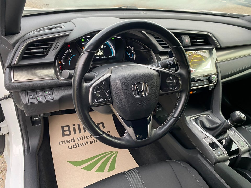 Honda Civic 1,6 i-DTEC Elegance 5d