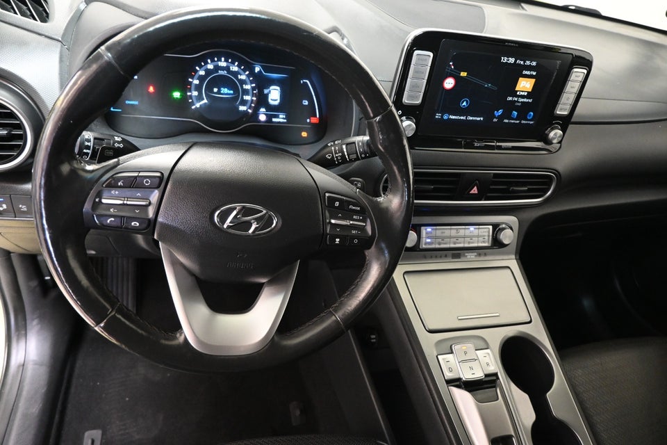 Hyundai Kona 64 EV Premium 5d