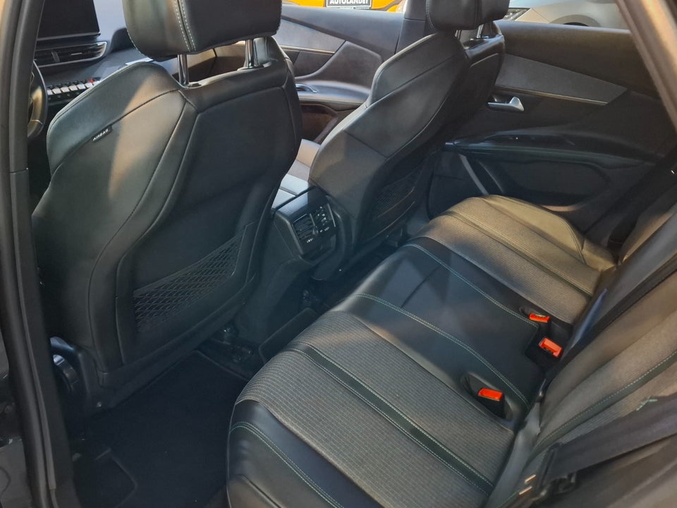 Peugeot 3008 1,6 Hybrid Allure Pack EAT8 5d