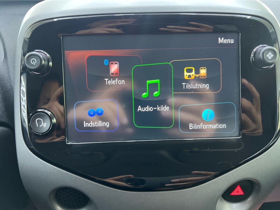 Toyota Aygo 1,0 VVT-i x-press 5d