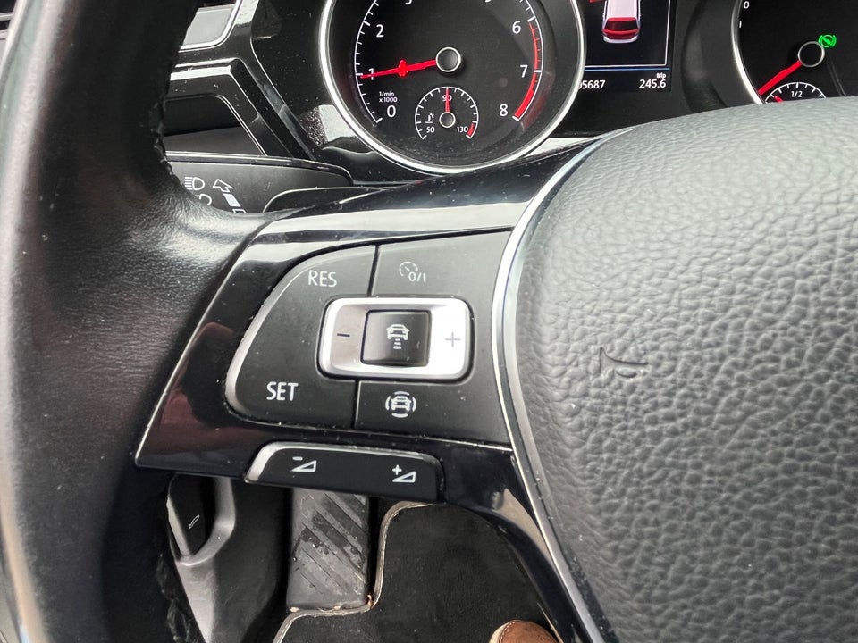 VW Touran 1,5 TSi 150 Highline DSG 7prs 5d